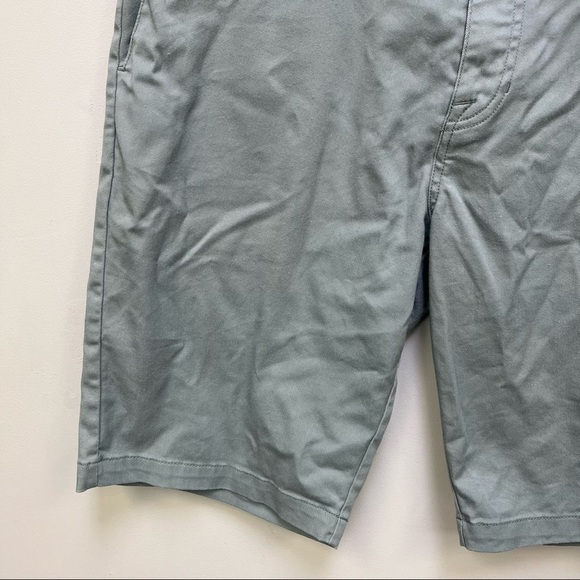 Volcom Shorts - Picture 4 of 11